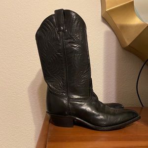 Code West black cowboy boots